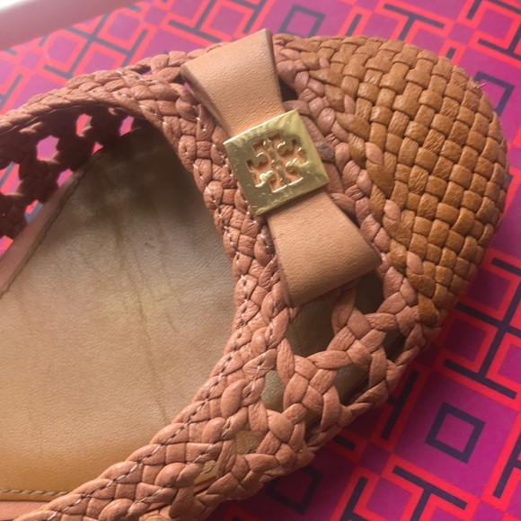 Shoes - Picture 2 of 5